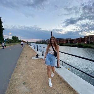 Meet your Posher, Robyn